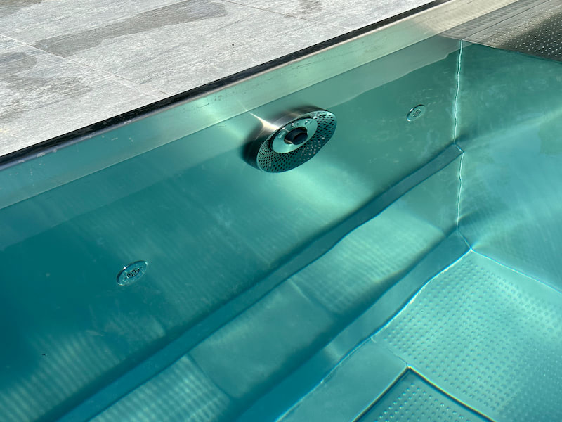 Finition margelle inox