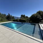 Habiller une piscine béton en inox